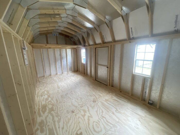 10x20 Highwall - Image 2