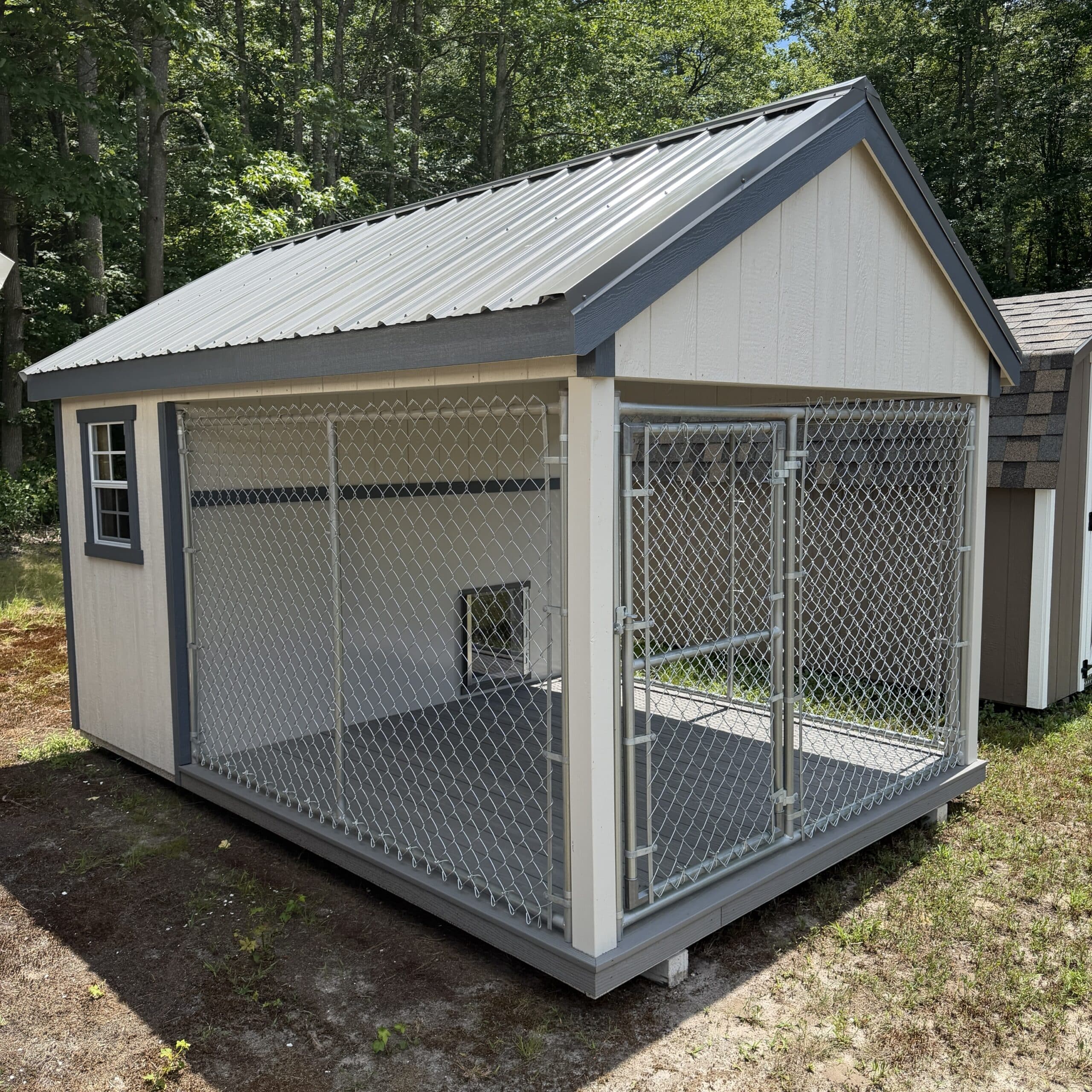 8×12 Unfinished Dog Kennel